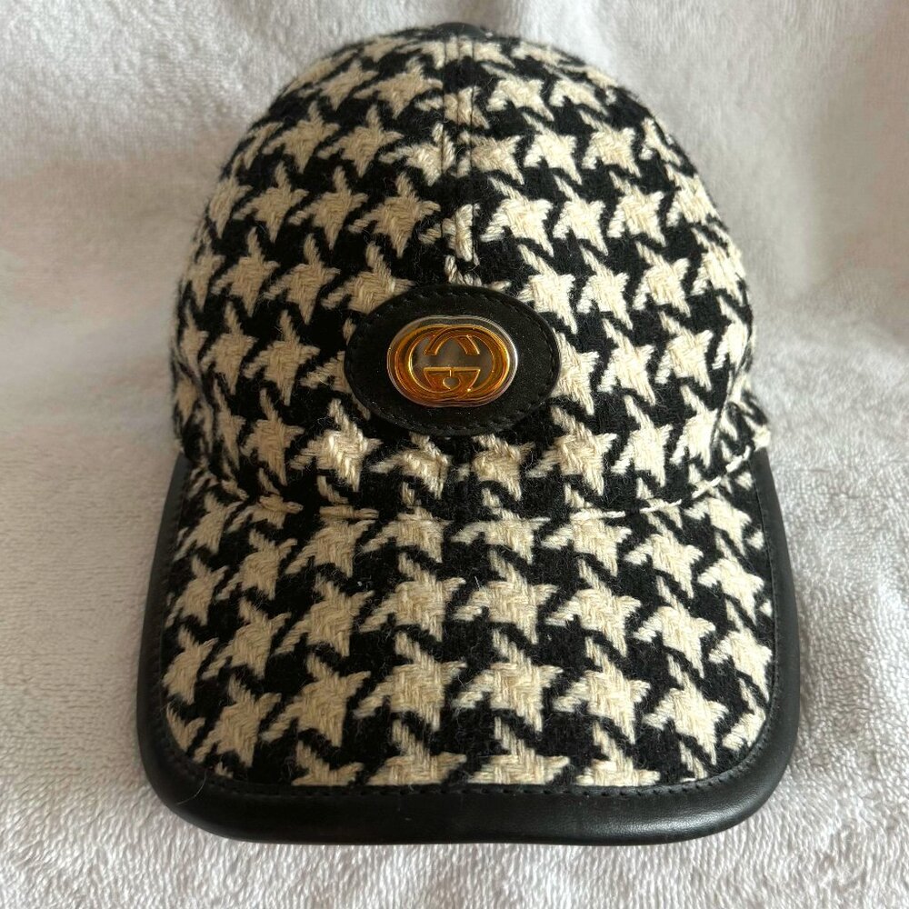 GUCCI Black / White Baseball Cap Leather Trim Houndstooth adjustable Size S